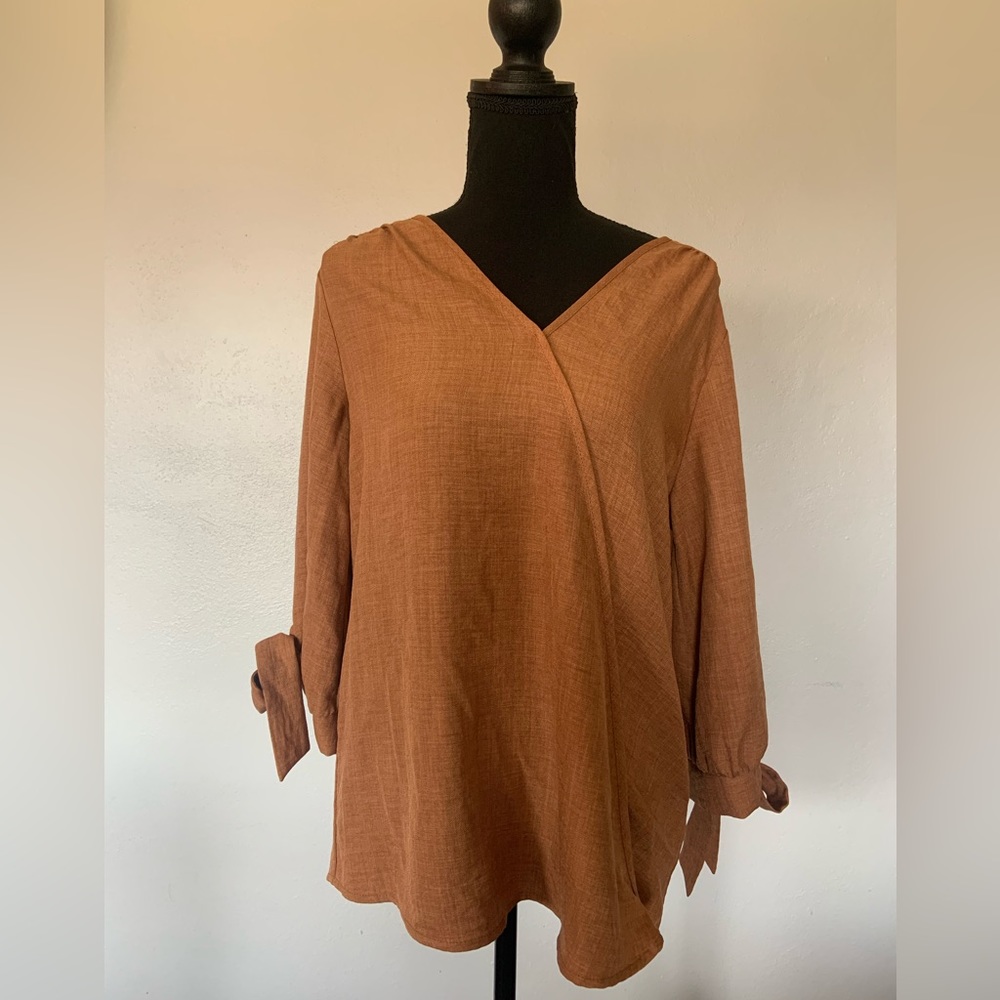 Soft Surroundings Tie Sleeve Elegant Blouse